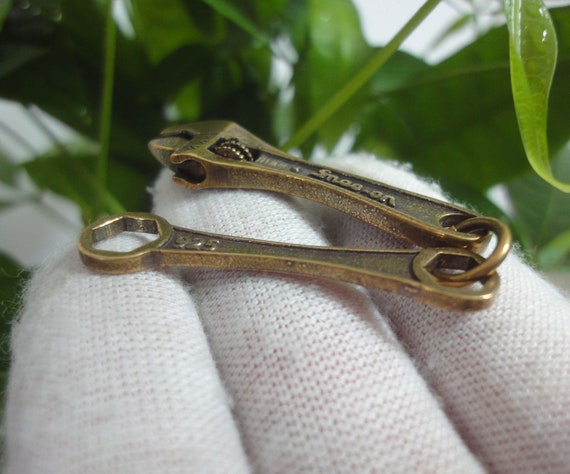 Creativity Chinese Old Solid Bronze Small Cute Wr… - image 3