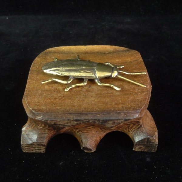 Creativity Retro Chinese Solid Bronze Cockroach Insect Statue Sculpture