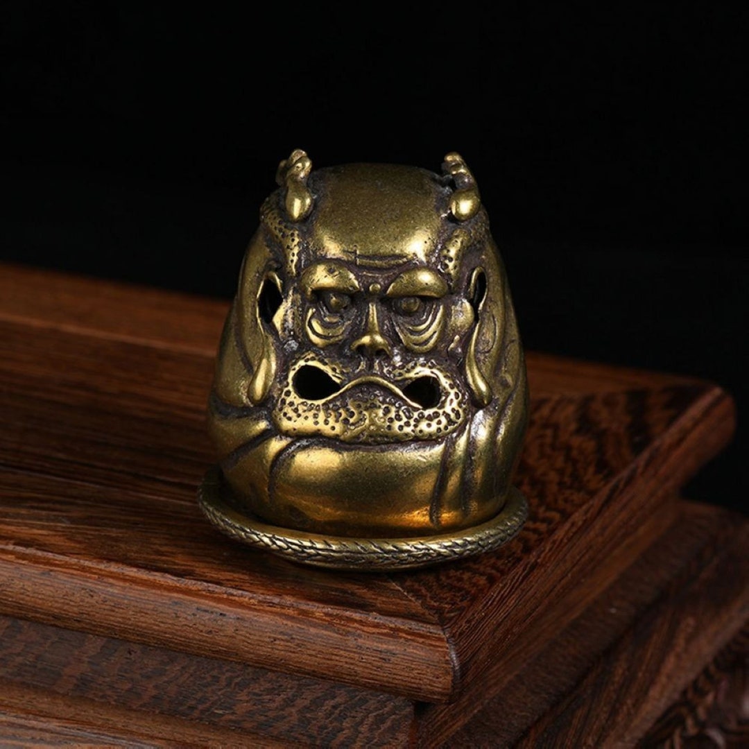 Creativity Chinese Old Hollow Bronze Statue Small Beast Head Incense