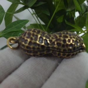 Vintage Decor Old Brass Peanut Statue Pendant for Keyring