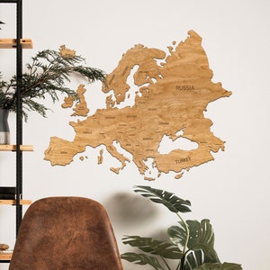 Holz karte von Europa | Wohndeko | Wandkunst | Geschenk für Ehemann Ehefrau Freund | Karte an der Wand | Ein Geschenk zu Weihnachten | Gravierte Karte |