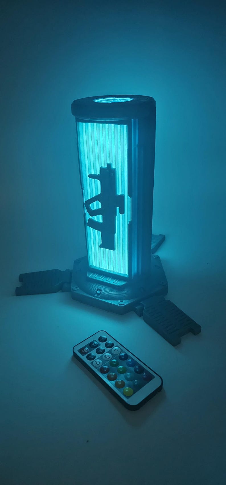 Hellpod Lamp with Magnetic Strategems