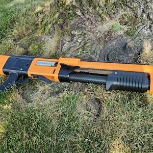 Spring Thunder - Model 6 Hornet Variant - Toy Foam Dart Blaster