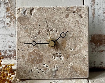 Antikmarmor Italian Design, Mini Uhr, Küchenuhr, Tischuhr “Stone” Upcycling