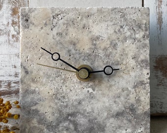 Antikmarmor Italian design, Mini Uhr, Küchenuhr, Tischuhr “Stone” Geschenk Upcycling