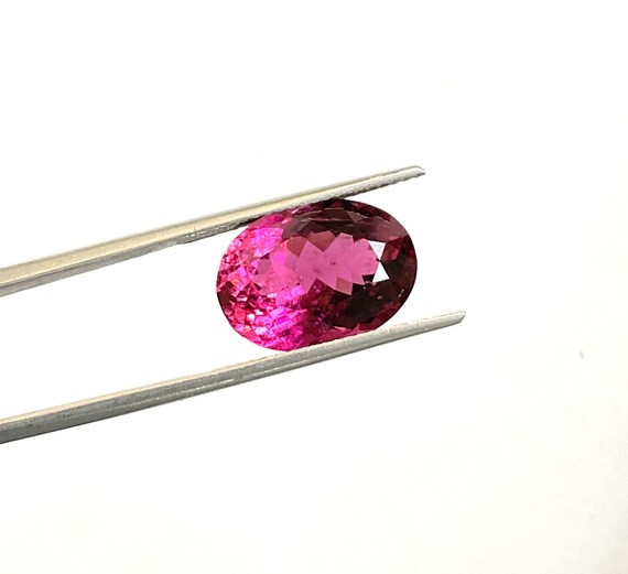 Carats Rubellite Tourmaline Oval Cut Stone For Jewelry Natural Gemstone