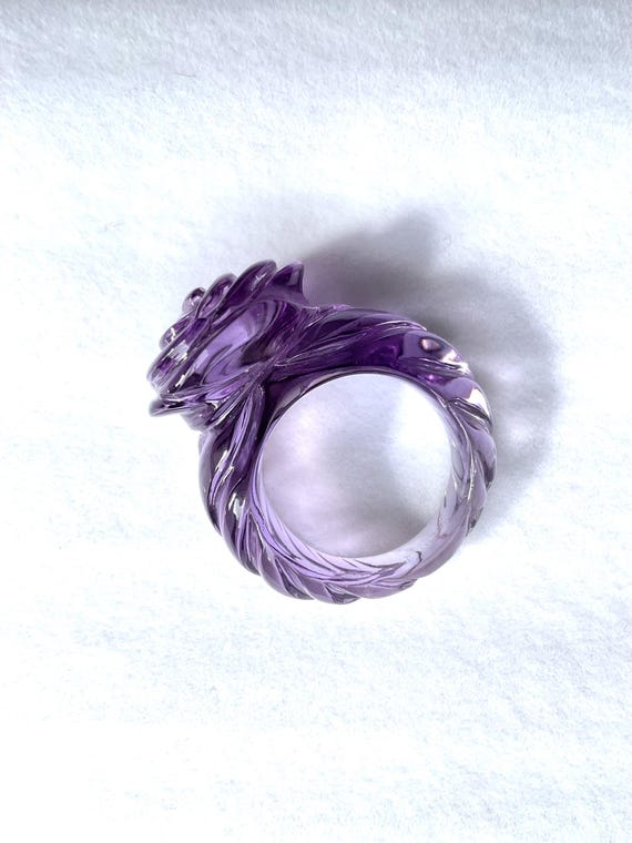 50.40 carats Amethyst Flower Carved Top Quality Ring Natural Gemstone