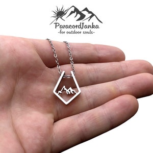 Collier montagne en acier inoxydable : bijoux de randonnée, d&#39;escalade