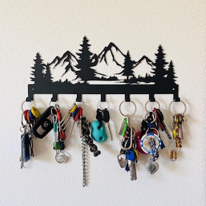 Metal Mountain Key Holder Gift for Hikers and Climbers