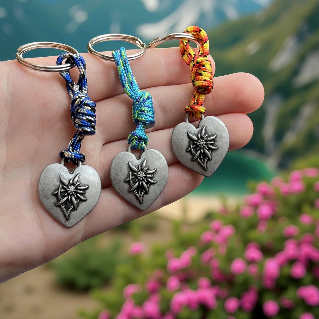 Edelweiss Flower Mountain Keychain Hiking Gift - Etsy