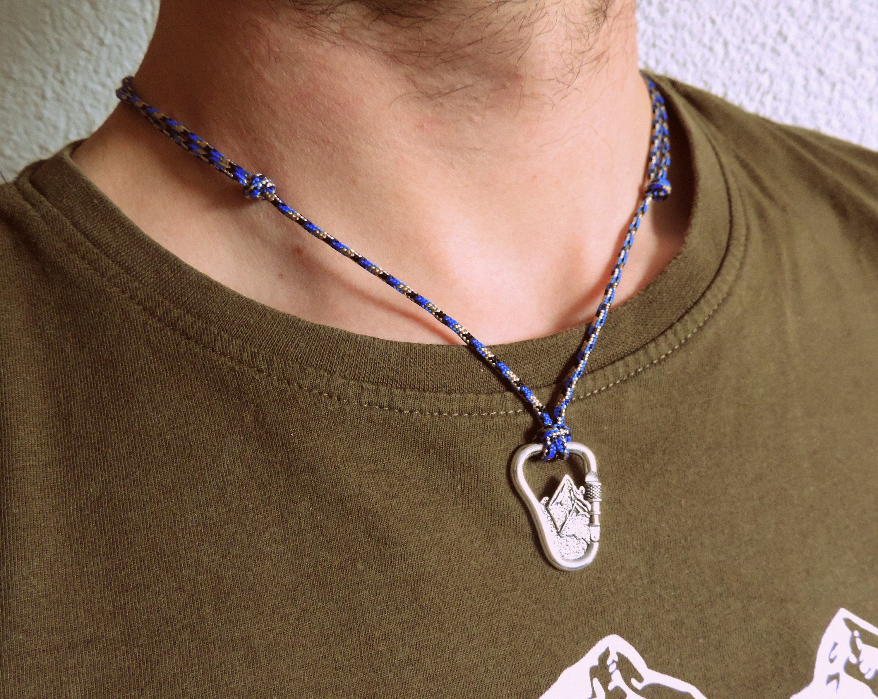 Carabiner Mountain Necklace: Stainless Steel Paracord Climbing