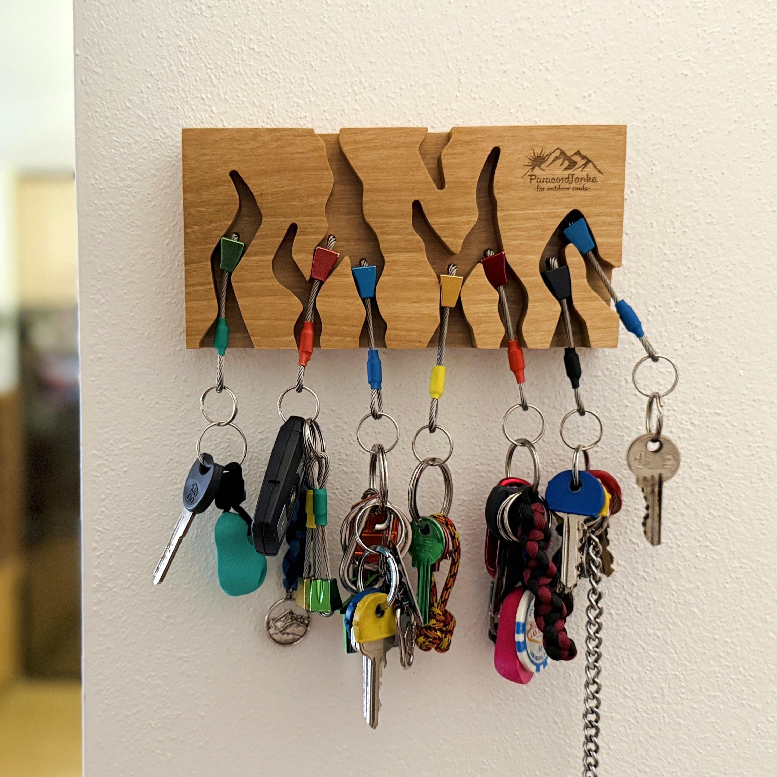 Big Oak Wood Climbing Key Holder for Climbers Gift