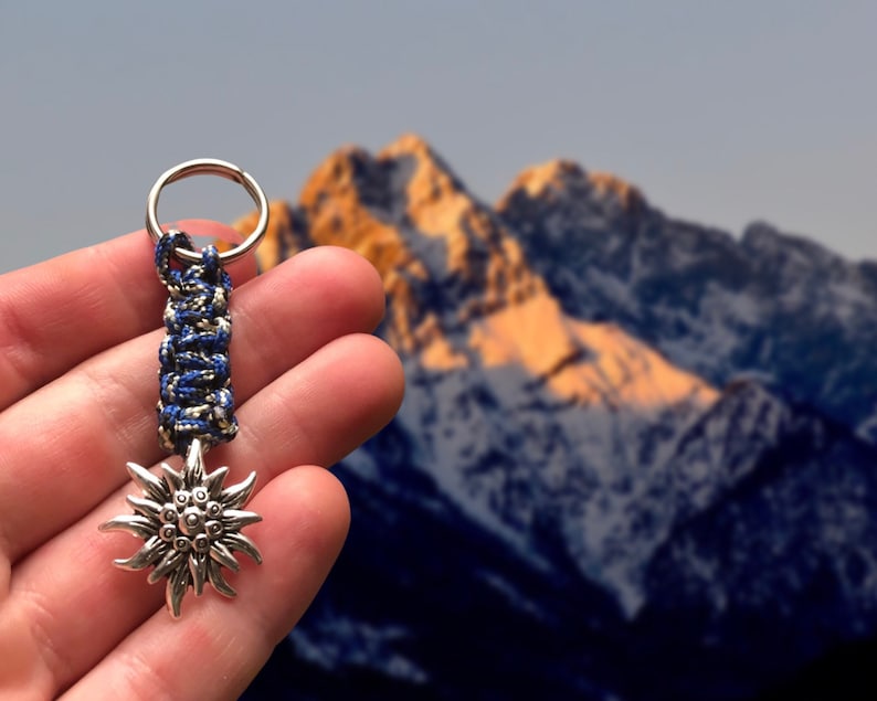 Edelweiss Mountain Keychain - Etsy