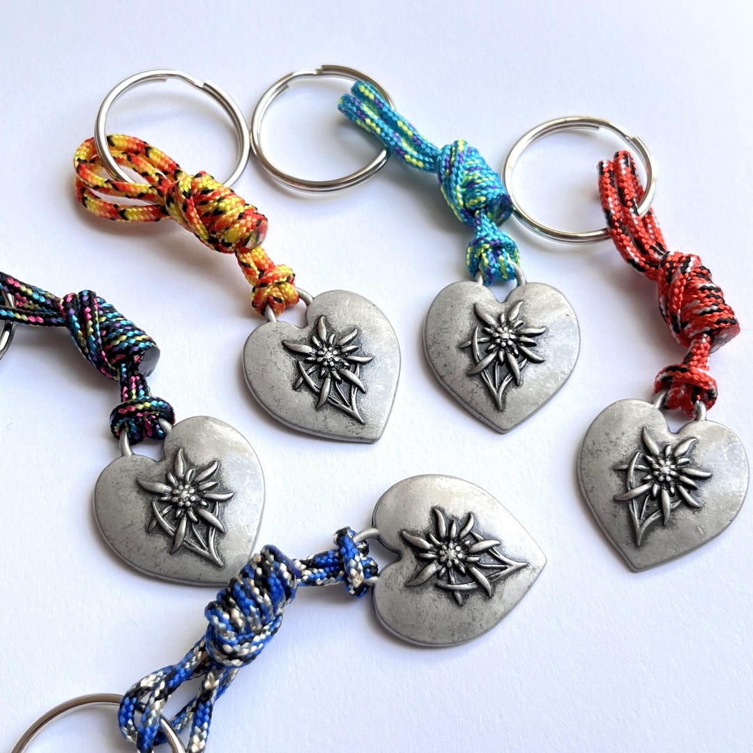 Edelweiss Flower Mountain Keychain Hiking Gift - Etsy
