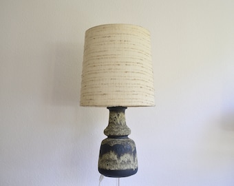 FAT LAVA LAMP / 1960s vintage table lamp