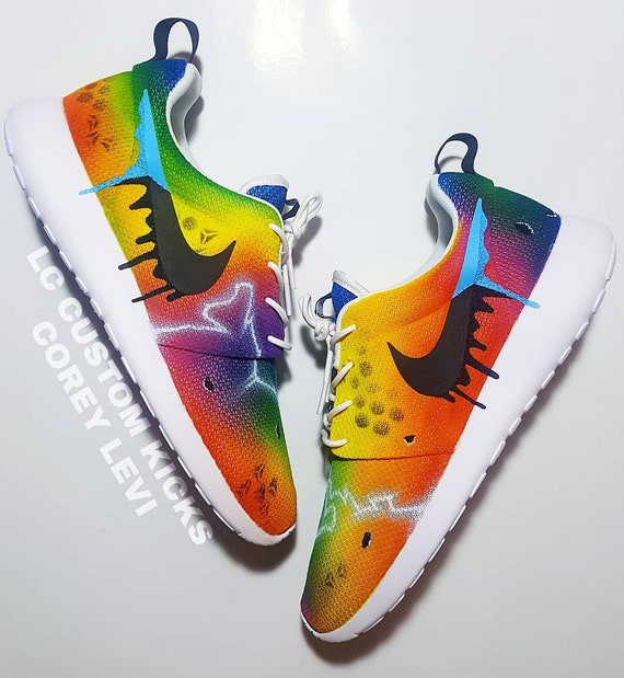 nike roshe run rainbow