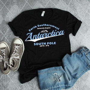 Antarctica Southern Hemisphere Circle Adventure Cruise Hike Antarctic Circle Coordinate Short-Sleeve Unisex Gift T-Shirt