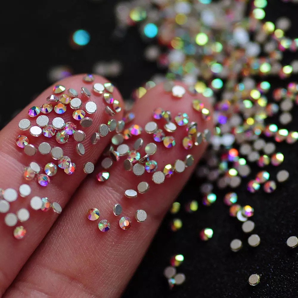 3D Nail Art Rhinestones in Wheel Glass Crystals Gems Beads Charms