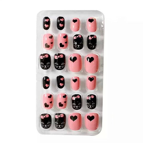 24Pcs Cartoon Press on Children Nails, False Nail Tips, Kids Fake Nail Art, Little Girls Manicure