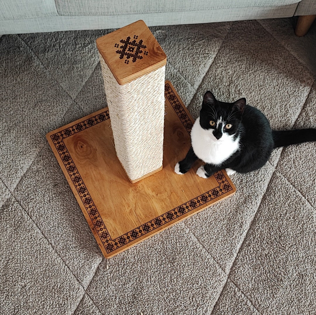 Cat Scratcher With Ukrainian Ornament, Ukrainian Symbols, Design Cat