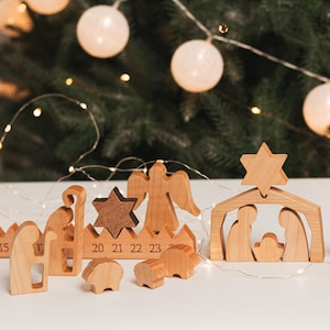 Calendario dell'Avvento della Natività Decorazioni per la casa Regali di Natale Conto alla rovescia di Natale in legno Set della Natività Carte di attività dell'Avvento fatte a mano per bambini