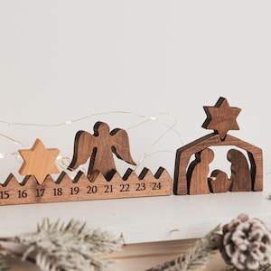 Calendario de Adviento navideño familiar, conjunto de pesebre, actividades de Adviento, regalos, adornos navideños, decoración navideña, juguetes hechos a mano, calcetines navideños