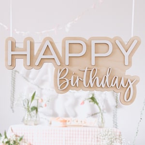 Hölzerne alles Gute zum Geburtstag Banner. Personalisierte Schilder. Baby-Dusche-Zeichen. Hochzeitsschild. Wiederverwendbare Geburtstagsdekoration. Namensschild. Kinderzimmer. Kinderzimmer Dekor.