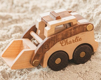 Chargeur de construction jouet. Voitures personnalisées. Les enfants font semblant de jouer. Jouets en bois pour tout-petits. Jouets respectueux de l'environnement. Jouets agités. Cadeaux bébé personnalisés.