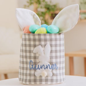 Süßer bestickter Osterhasenkorb. Personalisierte Ostergeschenke für Kinder. Neutraler Osternest für Kleinkinder. Oster Jagdtasche. Osterspiele.