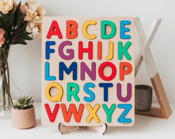 Hölzernes Regenbogen-Alphabet-Puzzle für Jungen und Mädchen