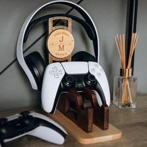 Husband Anniversary Gift Personalized Controller and Headphone Stand Video Game Valentine Gift Headset Accessories Boyfriend Birthday Gift