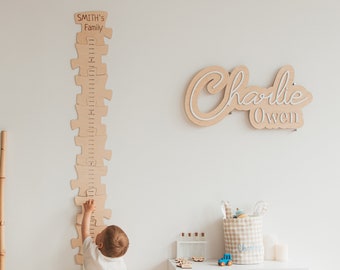 Personalisierte Messlatte, Wachstumsmesslatte für Kinder aus Holz, Messlatte für die Familie mit Namen, individuelle Kinderzimmerwanddekoration, einzigartiges Geburtstagsgeschenk für Kinder