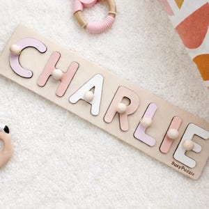 Drewniana układanka z imieniem od BusyPuzzle