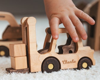 Collectionnez des voitures de construction, des jouets pour les tout-petits, un camion jouet avec nom, des voitures en bois pour bébés garçons, cadeau personnalisé pour enfants, cadeau fait main