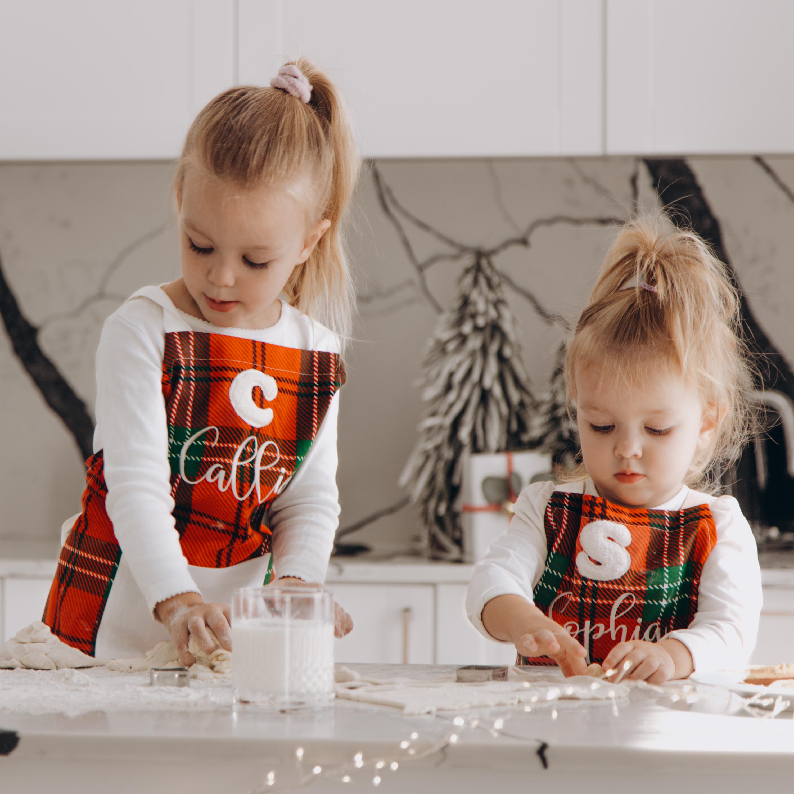 Matching Christmas Aprons Mom and Daughter Gift Personalized Aprons Embroidered Kitchen Aprons Custom Cooking Gifts Kids And Baby Clothing