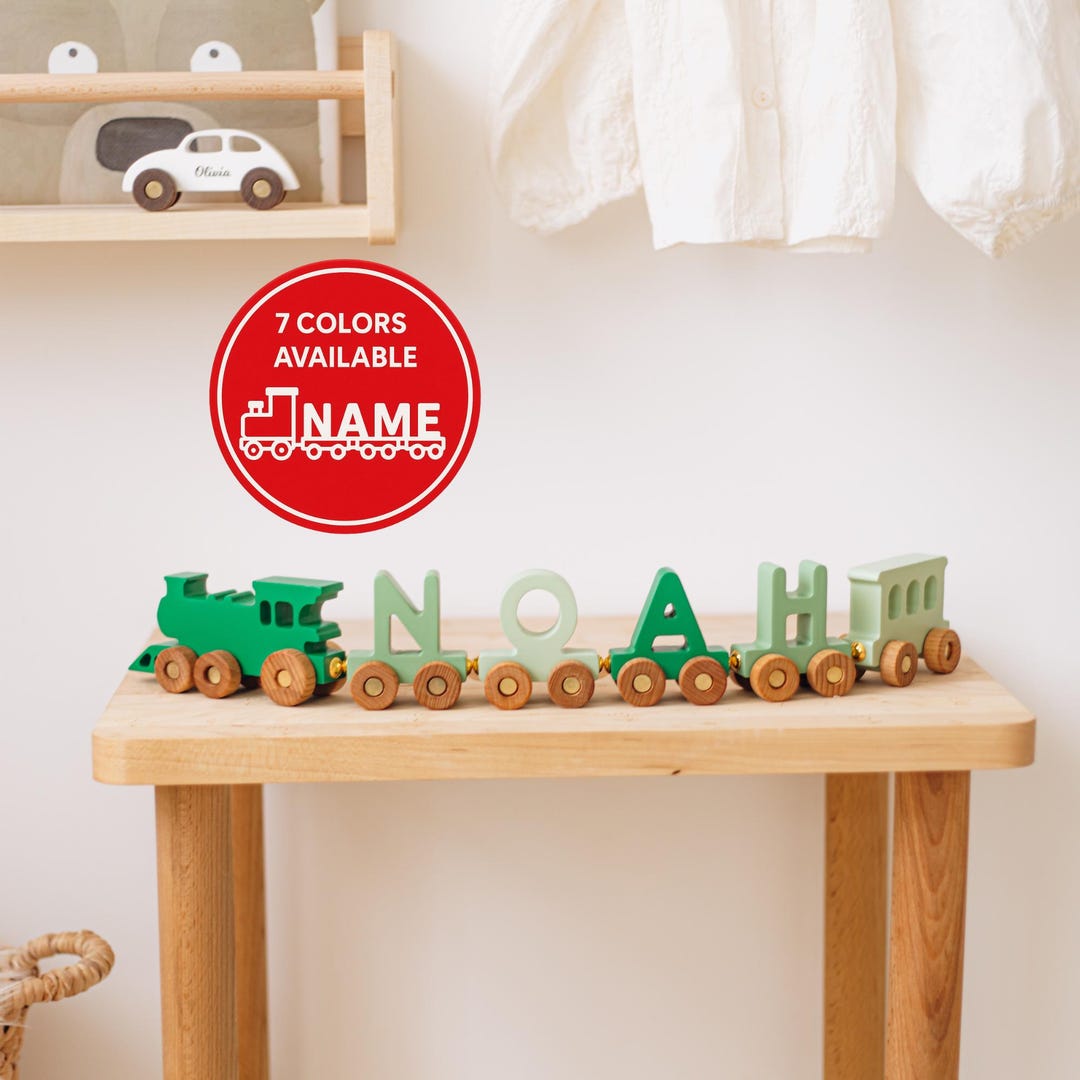 Trenino con lettere colorate, personalizzato con nome e magneti