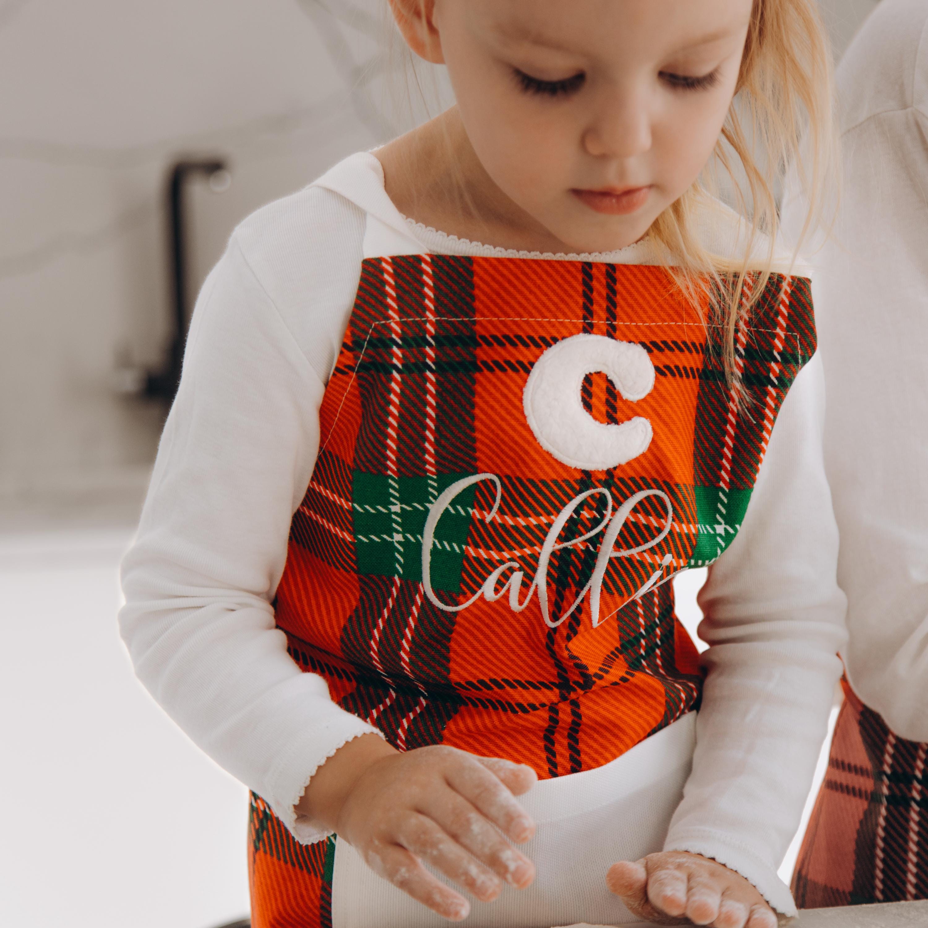 Matching Christmas Aprons Mom and Daughter Gift Personalized Aprons Embroidered Kitchen Aprons Custom Cooking Gifts Kids And Baby Clothing