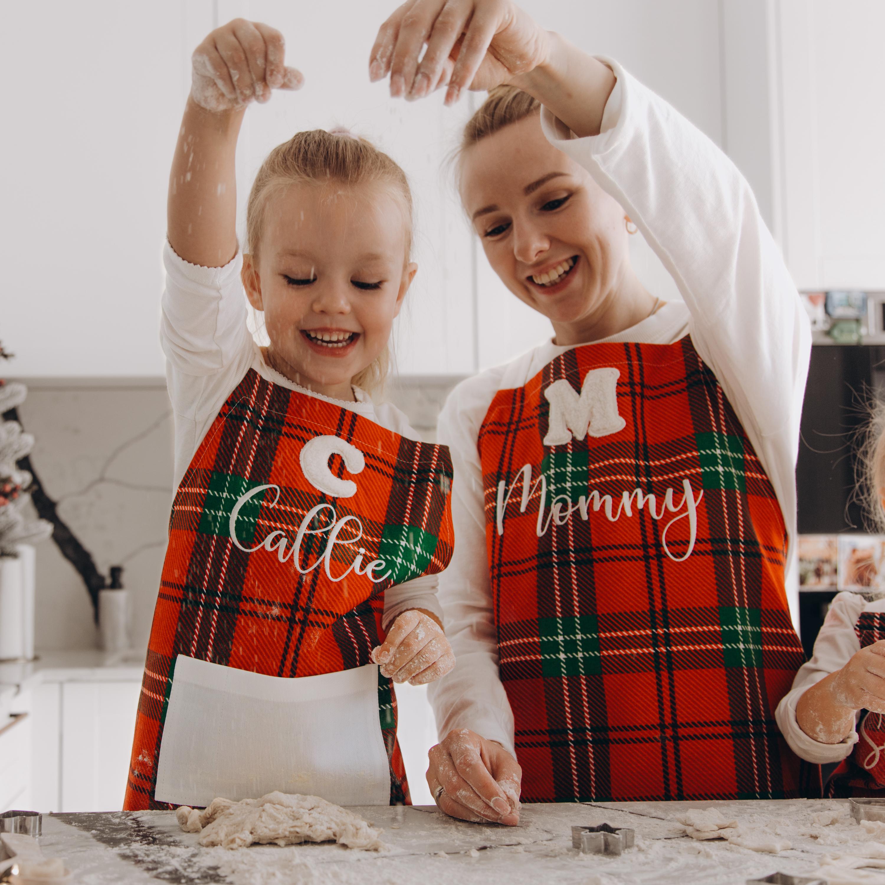 Matching Christmas Aprons Mom and Daughter Gift Personalized Aprons Embroidered Kitchen Aprons Custom Cooking Gifts Kids And Baby Clothing