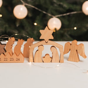 Reusable Advent Calendar. Wooden Nativity Set. Christmas Countdown. Christmas Decoration. Nativity Scene. Christmas Gift. Advent Activity.
