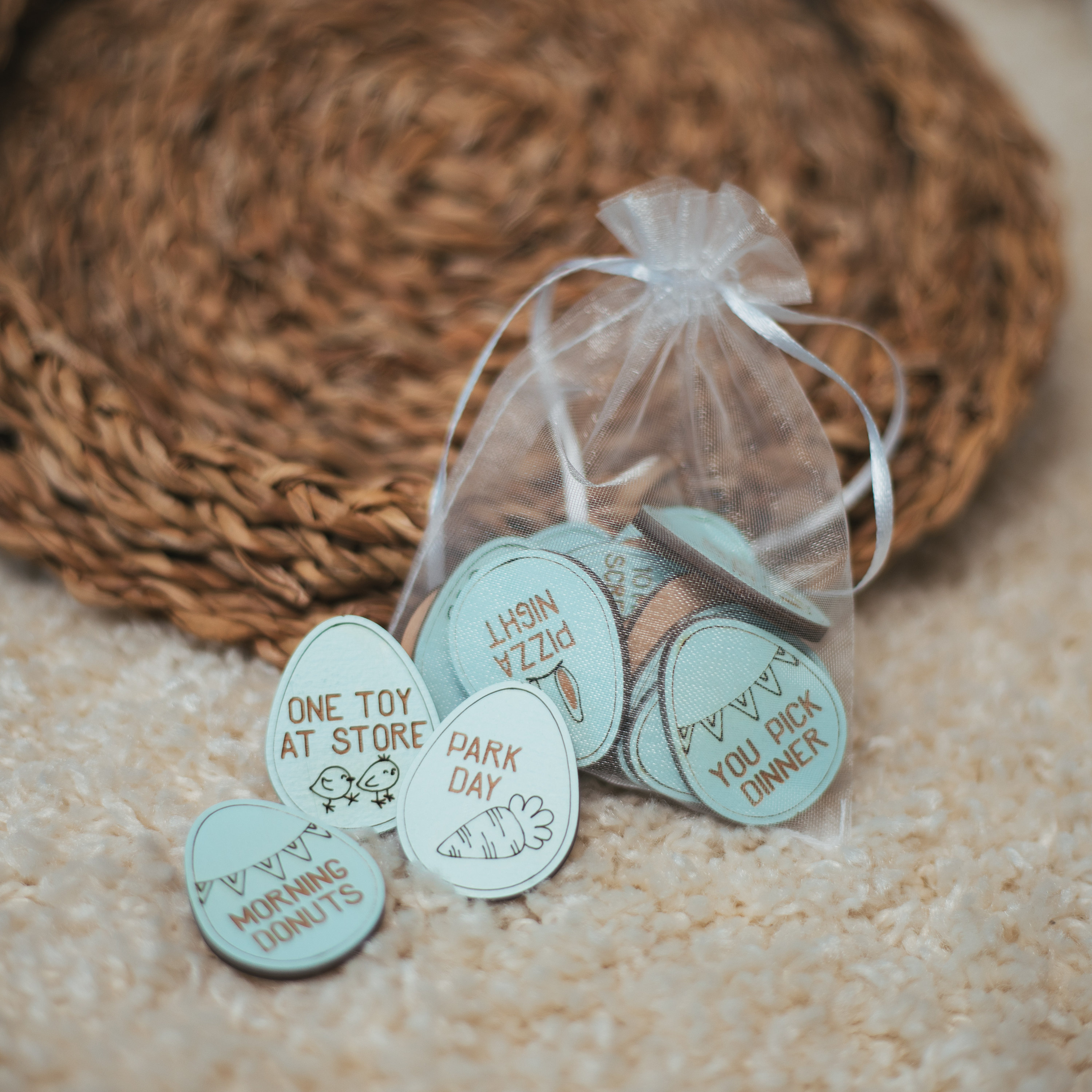 Easter Egg Tokens, Easter Hunt Game For Kids, Reward Tokens, Children Easter Outdoor Game, Easter Basket Tokens, Wooden Hunting Tokens
