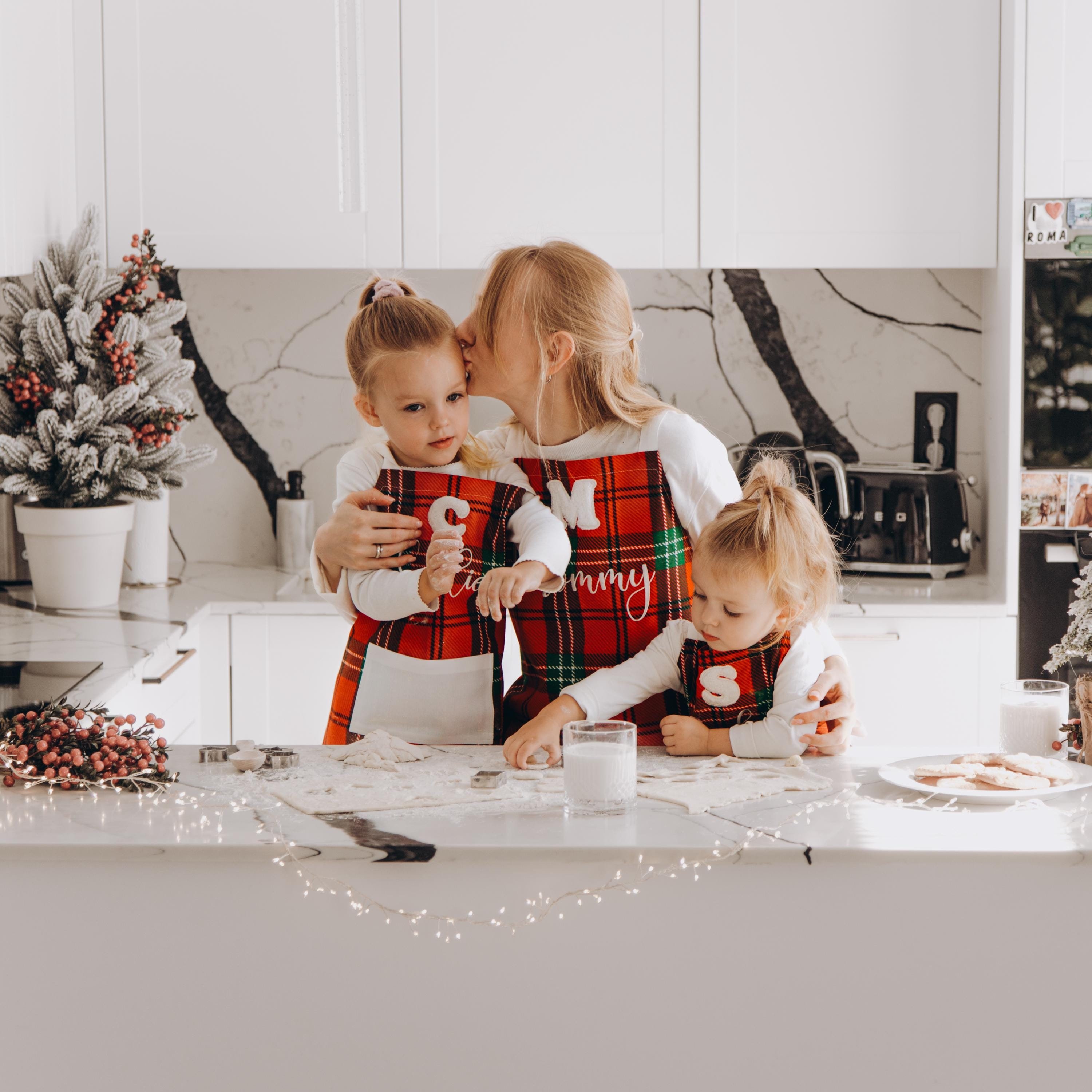 Matching Christmas Aprons Mom and Daughter Gift Personalized Aprons Embroidered Kitchen Aprons Custom Cooking Gifts Kids And Baby Clothing
