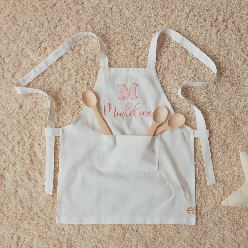 Sizes S.L.XL. Name Embroidered Easter Apron. Personalized Holiday Gifts. Custom Baby Gifts. Mom and Daughter Gifts. Cute Kitchen Apron. image 8