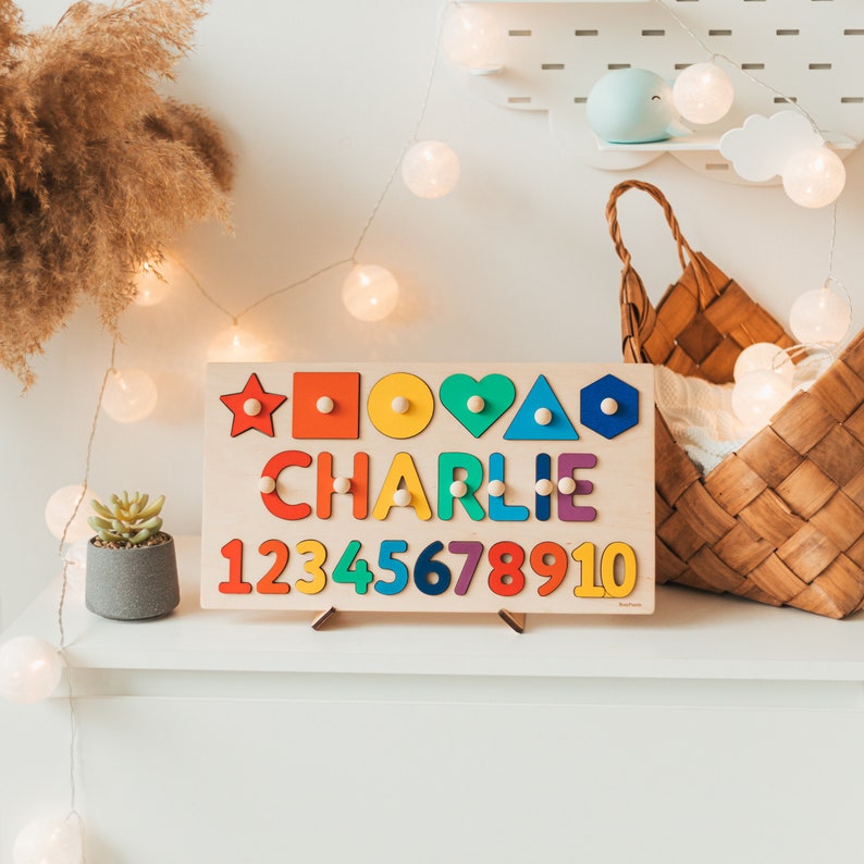 Namenspuzzle aus Holz mit Formen und Zahlen, Lernspielzeug für Kleinkinder, Geburtstags und Weihnachtsgeschenke für Kinder, personalisiertes Kindergeschenk Bild 7