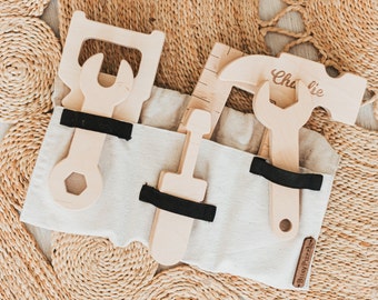 Ceinture à outils en bois personnalisée, trousse à outils, trousse de réparation pour enfants, cadeau d'anniversaire pour garçon, jeu Montessori pour enfants, jouets Waldorf pour enfants