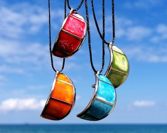 Kite surfing necklace / Sterling silver /  color resin / Blue -Red-Green-Orange / Necklace charm / The length of the cord can be adjusted