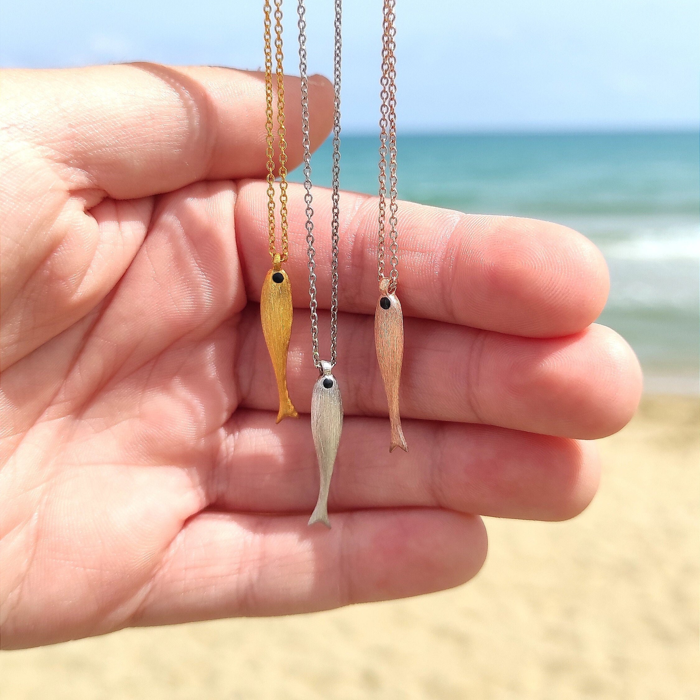 Ocean fish necklace / Sterling silver / Three colors /Sterling silver chain / Gift for sea lovers / Adjustable chain length 42-45cm