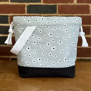 Daisies on Gray Project Bag in Medium - Black + White + Gray - Canvas Drawstring Knitting Bag