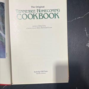 the original tennessee homecoming cookbook book, by Paul Weigle, 1985 Hardcover RARE-R68-B8-C_51