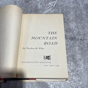 the mountain book, by Theodore H. White, 1958 Hardcover RARE-R69-B7-F_95