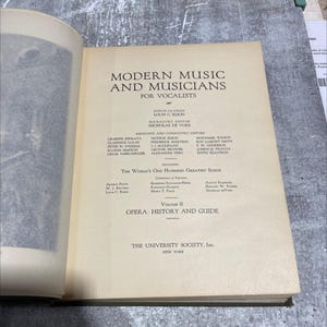 phases of operatic history book, by gustav konné, 1918 Hardcover RARE-R68-B7-A_39